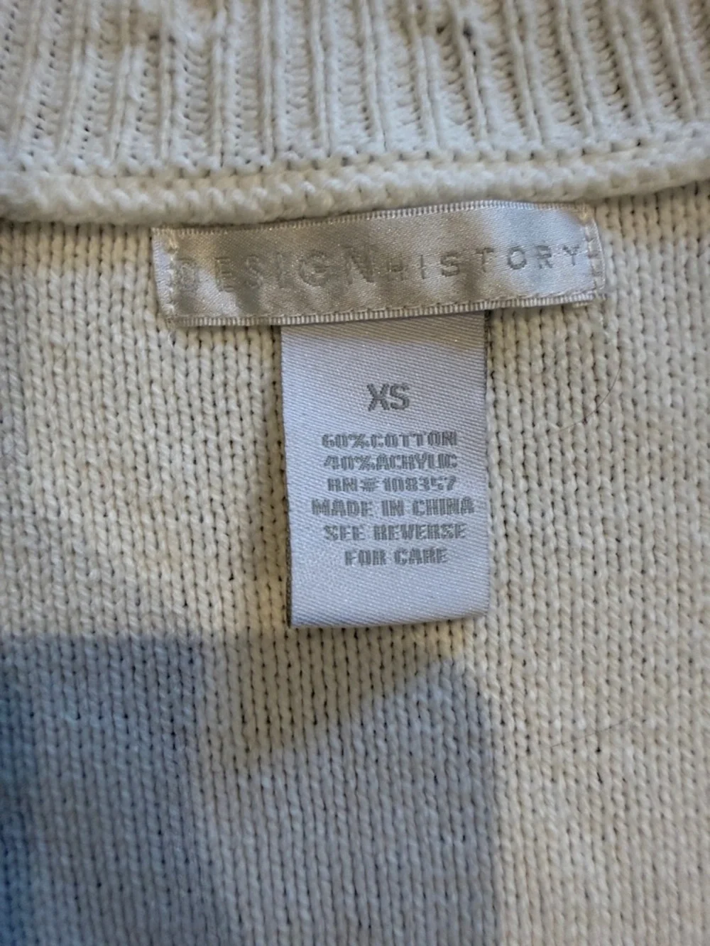 Design History Cream Crochet Puff Sleeve Button Cardigan - Picture 2 of 4